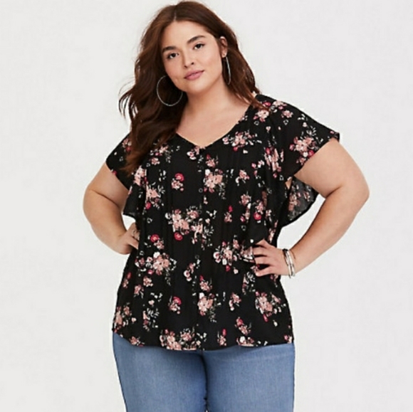 torrid Tops - Torrid Black Floral Flutter Sleeve Button Up Top
